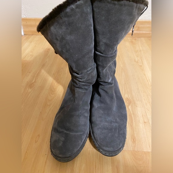 Stuart Weitzman Coinage Grey Slouch Boot - Picture 5 of 9